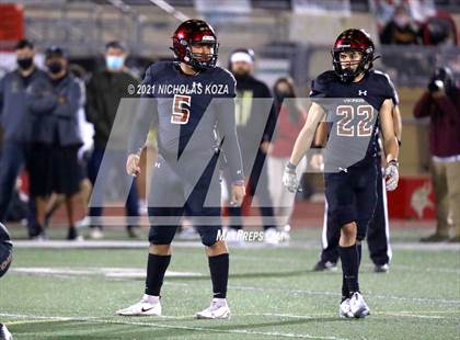 Thumbnail 2 in Warren vs. Downey photogallery.
