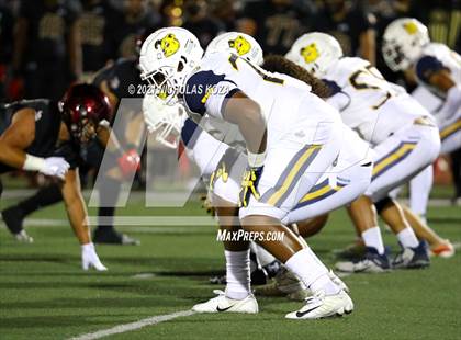 Thumbnail 3 in Warren vs. Downey photogallery.
