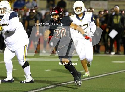 Thumbnail 3 in Warren vs. Downey photogallery.