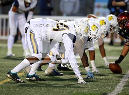 Thumbnail 3 in Warren vs. Downey photogallery.