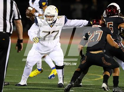Thumbnail 2 in Warren vs. Downey photogallery.