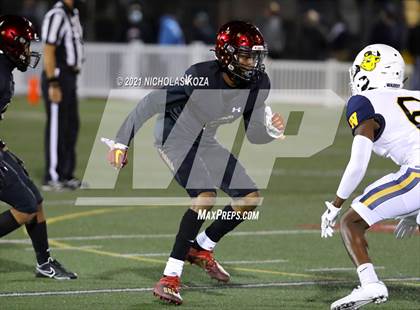 Thumbnail 3 in Warren vs. Downey photogallery.
