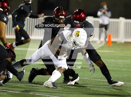 Thumbnail 1 in Warren vs. Downey photogallery.