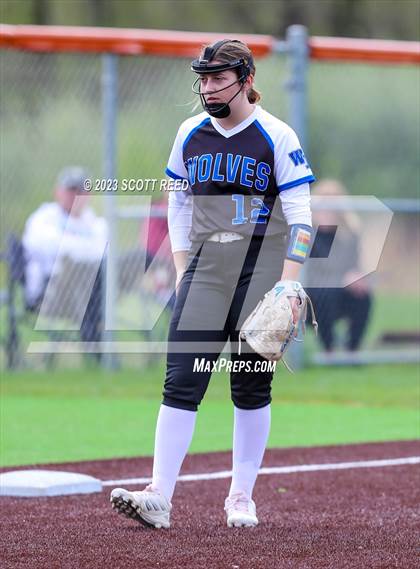 Thumbnail 2 in Worthington Kilbourne @ Olentangy Orange photogallery.