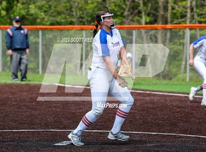Thumbnail 2 in Worthington Kilbourne @ Olentangy Orange photogallery.