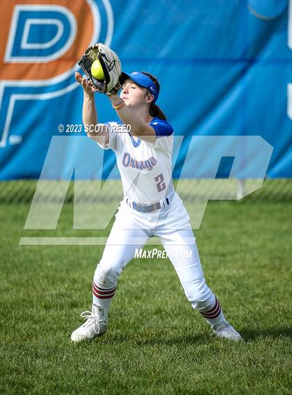 Thumbnail 3 in Worthington Kilbourne @ Olentangy Orange photogallery.