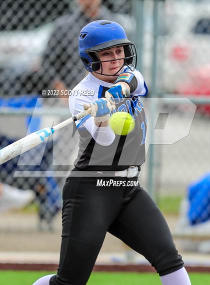 Thumbnail 1 in Worthington Kilbourne @ Olentangy Orange photogallery.