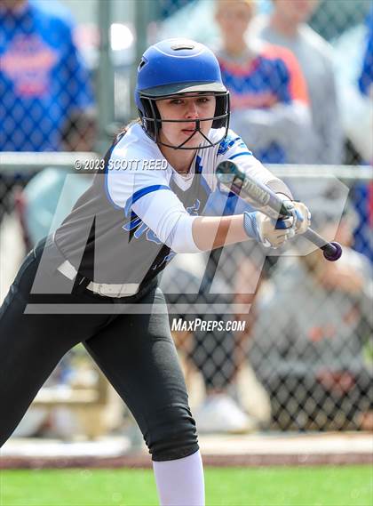 Thumbnail 1 in Worthington Kilbourne @ Olentangy Orange photogallery.