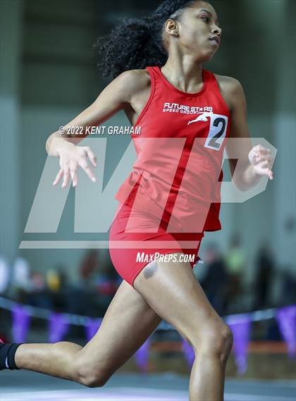 Thumbnail 1 in Indiana Runner Indoor Open photogallery.