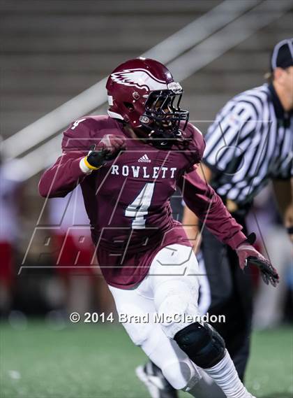 Thumbnail 2 in Lee vs Rowlett photogallery.