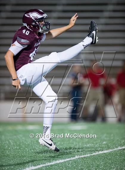 Thumbnail 2 in Lee vs Rowlett photogallery.
