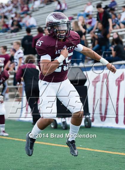 Thumbnail 1 in Lee vs Rowlett photogallery.