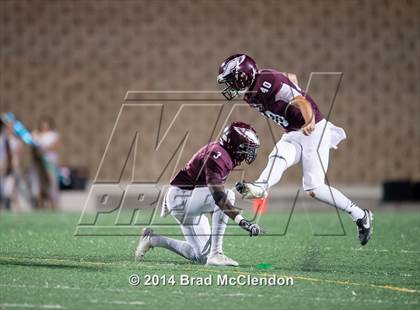 Thumbnail 3 in Lee vs Rowlett photogallery.
