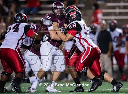Thumbnail 1 in Lee vs Rowlett photogallery.