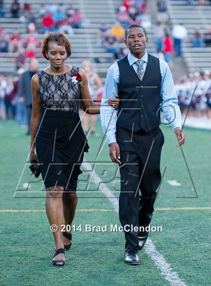 Thumbnail 1 in Lee vs Rowlett photogallery.