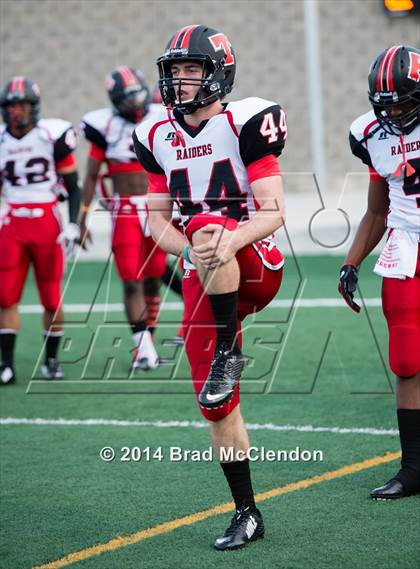 Thumbnail 2 in Lee vs Rowlett photogallery.