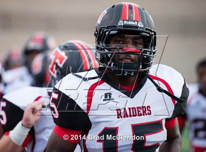 Thumbnail 2 in Lee vs Rowlett photogallery.
