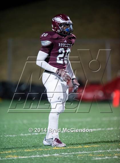 Thumbnail 3 in Lee vs Rowlett photogallery.