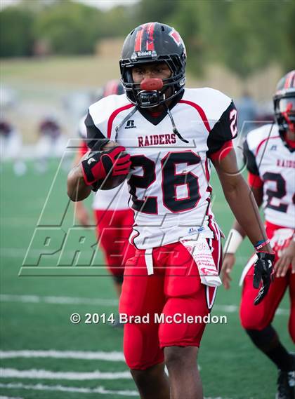 Thumbnail 1 in Lee vs Rowlett photogallery.