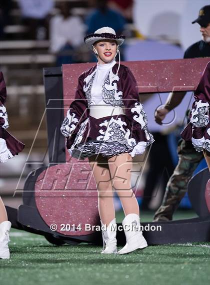 Thumbnail 2 in Lee vs Rowlett photogallery.