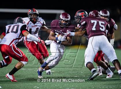 Thumbnail 2 in Lee vs Rowlett photogallery.