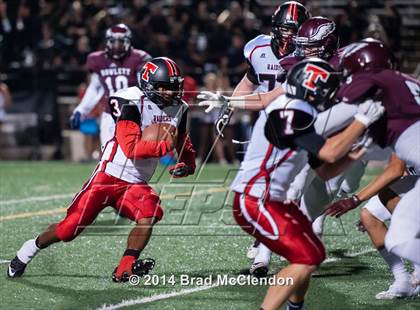 Thumbnail 3 in Lee vs Rowlett photogallery.