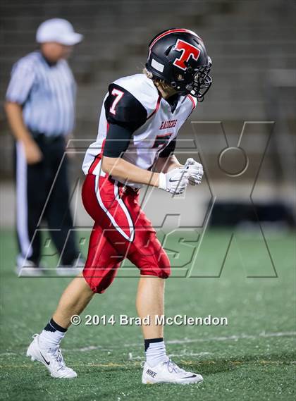 Thumbnail 2 in Lee vs Rowlett photogallery.