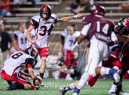 Thumbnail 1 in Lee vs Rowlett photogallery.