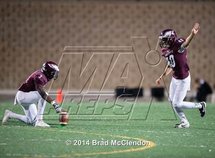 Thumbnail 1 in Lee vs Rowlett photogallery.