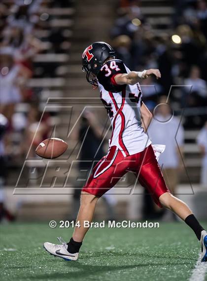 Thumbnail 3 in Lee vs Rowlett photogallery.