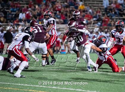 Thumbnail 2 in Lee vs Rowlett photogallery.