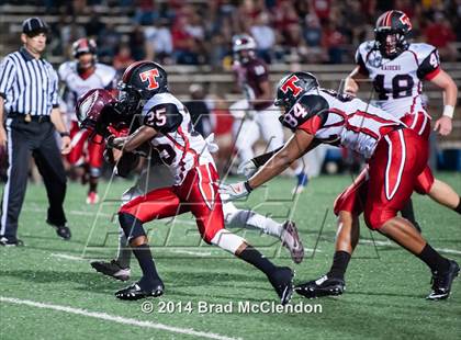 Thumbnail 3 in Lee vs Rowlett photogallery.