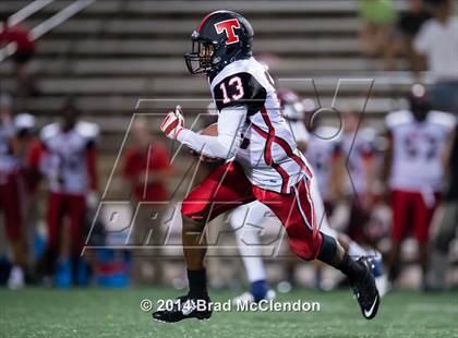 Thumbnail 1 in Lee vs Rowlett photogallery.