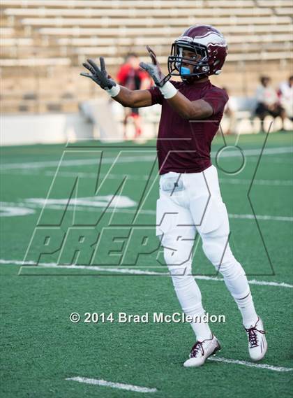 Thumbnail 1 in Lee vs Rowlett photogallery.