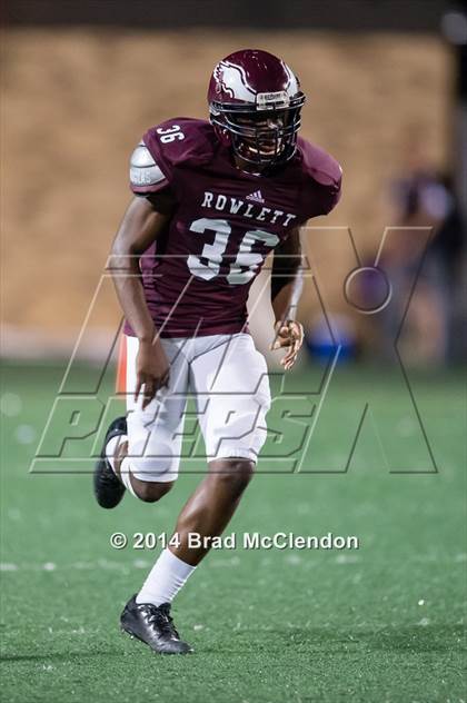 Thumbnail 3 in Lee vs Rowlett photogallery.