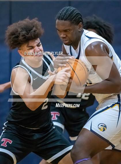 Thumbnail 2 in Trinity Christian vs Northwood Temple Academy (NCISAA 2A Third Round) photogallery.