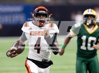 Thumbnail 2 in Opelousas @ Cecilia (LHSAA Division II Non-Select Final) photogallery.