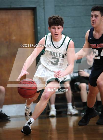 Thumbnail 3 in Governor Livingston @ New Providence photogallery.