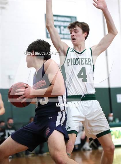 Thumbnail 3 in Governor Livingston @ New Providence photogallery.