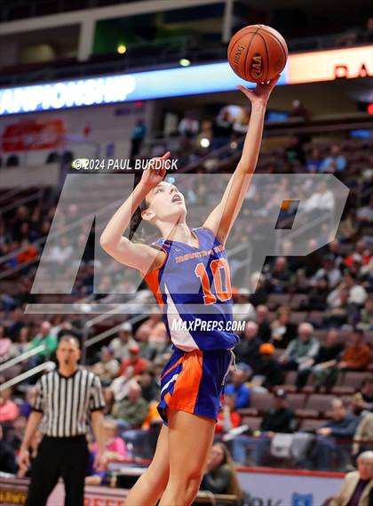 Thumbnail 1 in Mountain View vs. Bishop Guilfoyle (PIAA 1A Championship) photogallery.