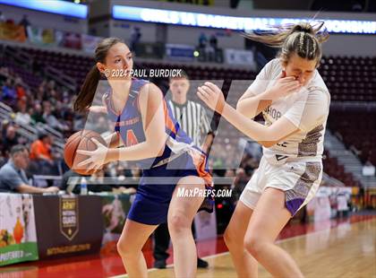 Thumbnail 1 in Mountain View vs. Bishop Guilfoyle (PIAA 1A Championship) photogallery.