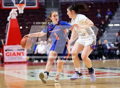 Thumbnail 2 in Mountain View vs. Bishop Guilfoyle (PIAA 1A Championship) photogallery.