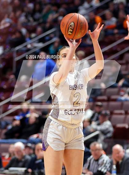 Thumbnail 3 in Mountain View vs. Bishop Guilfoyle (PIAA 1A Championship) photogallery.