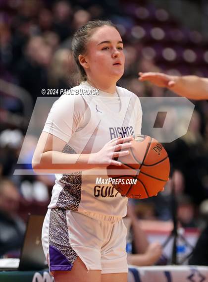 Thumbnail 2 in Mountain View vs. Bishop Guilfoyle (PIAA 1A Championship) photogallery.