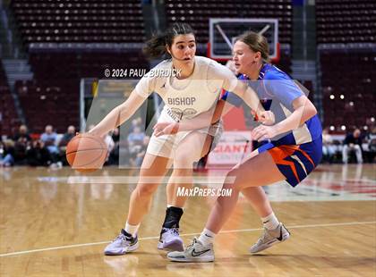 Thumbnail 1 in Mountain View vs. Bishop Guilfoyle (PIAA 1A Championship) photogallery.