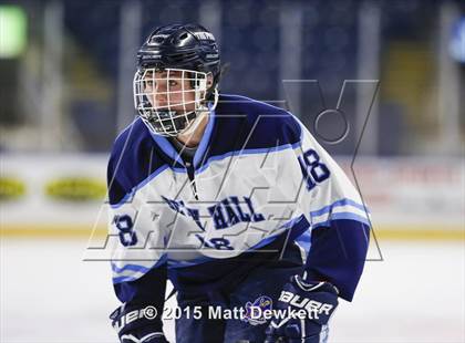 Thumbnail 1 in Boston College High vs. Seton Hall Prep (Notre Dame New Year's Invitational Semifinal) photogallery.