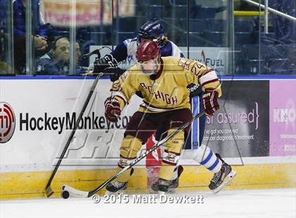 Thumbnail 1 in Boston College High vs. Seton Hall Prep (Notre Dame New Year's Invitational Semifinal) photogallery.