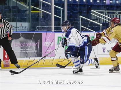 Thumbnail 1 in Boston College High vs. Seton Hall Prep (Notre Dame New Year's Invitational Semifinal) photogallery.