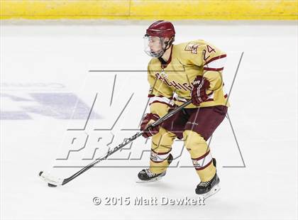 Thumbnail 1 in Boston College High vs. Seton Hall Prep (Notre Dame New Year's Invitational Semifinal) photogallery.