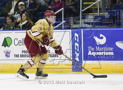 Thumbnail 1 in Boston College High vs. Seton Hall Prep (Notre Dame New Year's Invitational Semifinal) photogallery.
